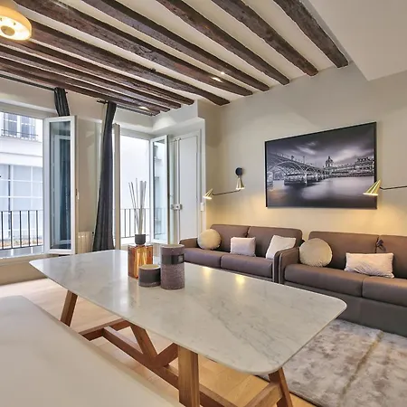 70 - Authentic Parisian Flat Appartamento