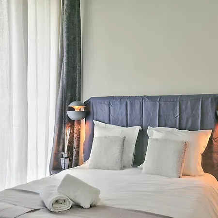Apartment 70 - Authentic Parisian Flat Paris