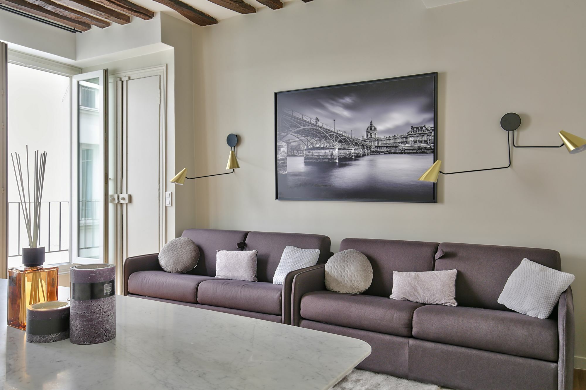 Appartamento 70 - Authentic Parisian Flat *